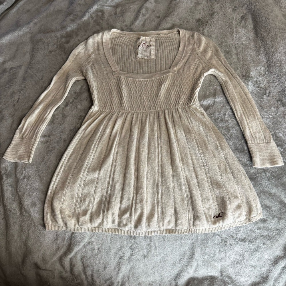 Hollister | Y2K | Babydoll sweater top